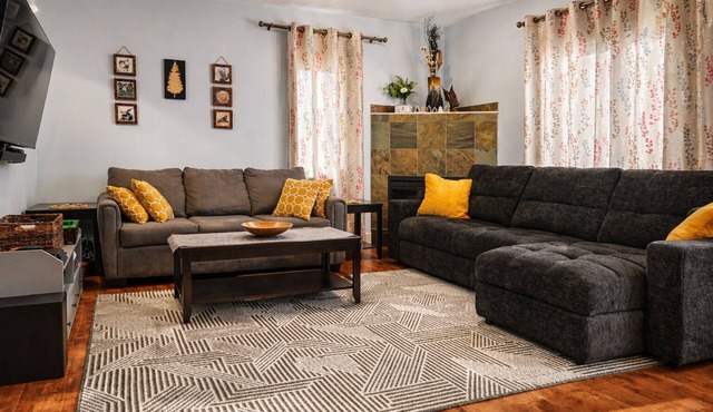 Radiant & Spacious 2Bath Condo
