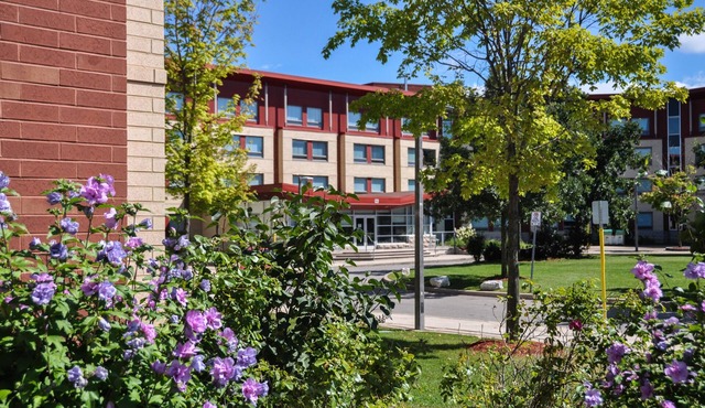 Residence & Conference Centre - Oakville