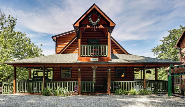 'River Dream Cabin' on New River w/Fire Pit