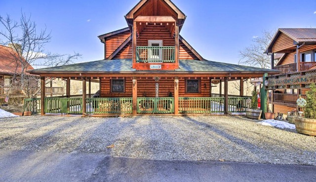 'River Dream Cabin' on New River w/Fire Pit