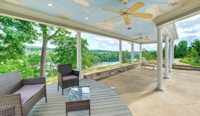 Riverfront Estate Near Virginia Tech