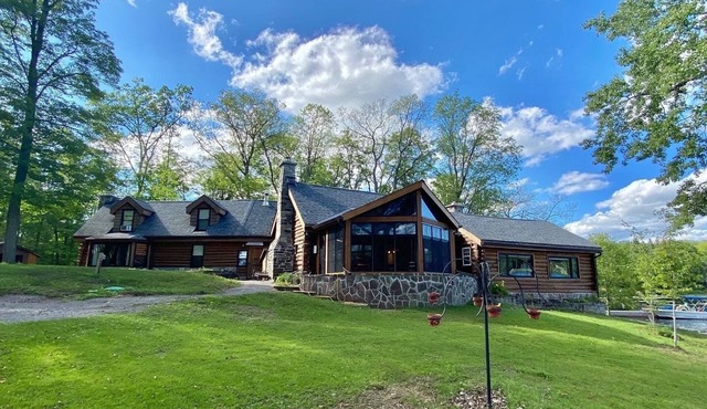 ROCKFIREHOUSE on Big Bald Lake ,Buckhorn ON