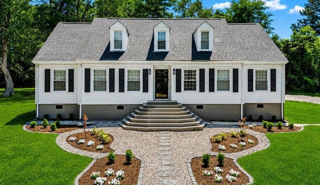 Rocky Mount Retreat | Hot Tub | Firepit | Gameroom