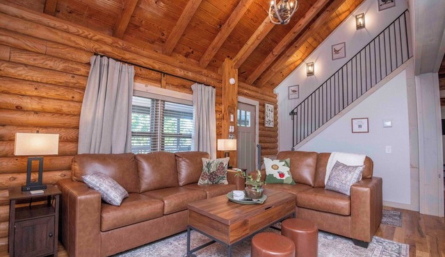 Rocky Top Ridge - Private Modern Log Cabin Retreat on Lake