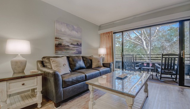 Romantic Getaway II w/WiFi in Oceanfront Gated Resort - 1 Bedroom Lodge