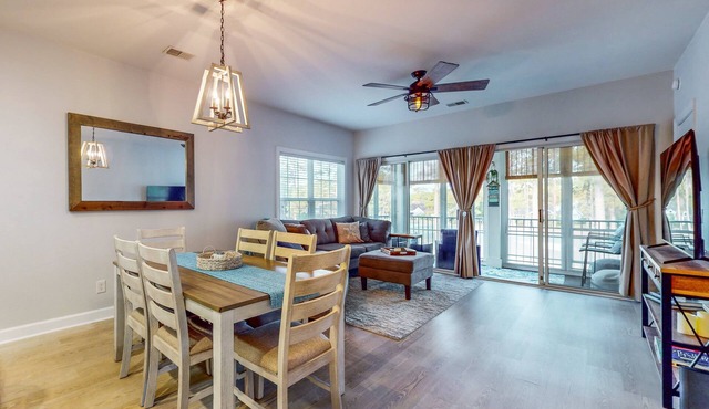 SB72A: Coastal Villa with golf course view and shared pool access