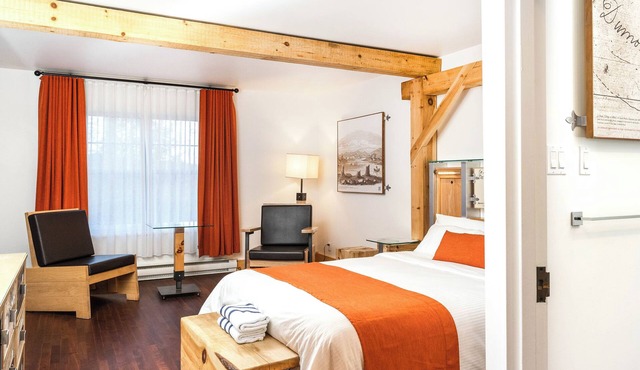 Serene Family Retreat | 2 Units w/Forest Trail, Horseback Riding & Spa Amenities