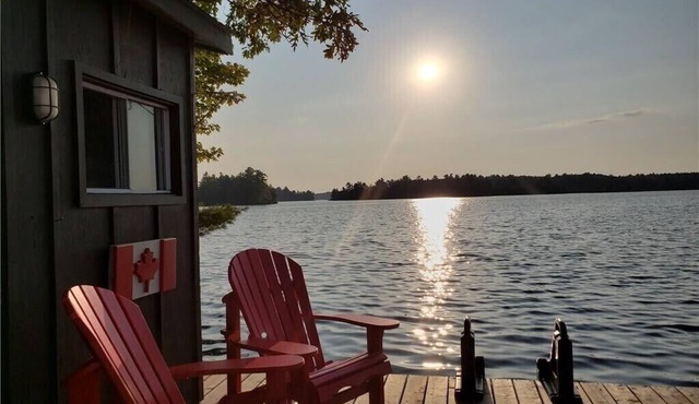 Six Mile Lake Muskoka Cottage with Beautiful Views