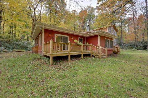 Ski & Hike! Creekside Cabin 7 Mi to Linville Falls
