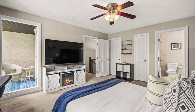 Social Haus | 3 Bedroom in Bridgeland | 65 Inch TV