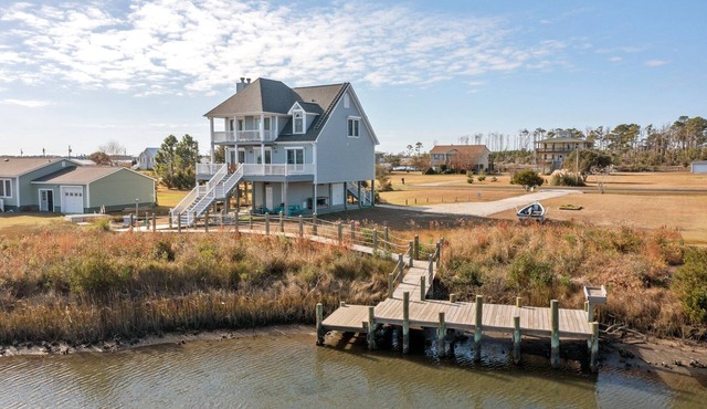 Sound Front Home with Dock (Downeast Retreat)