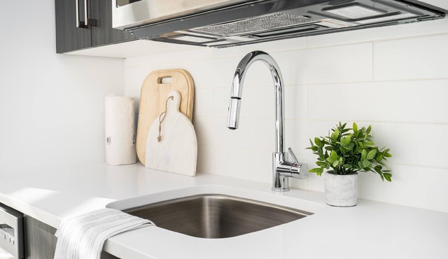 South Wpg+Close to UM+Cozy Minimalist Studio+30UC+Parking(400-30)