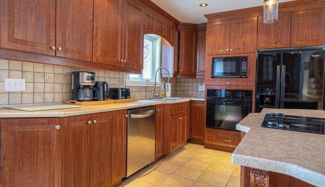 Spacious - 3 bedrooms house in Granby, Quebec