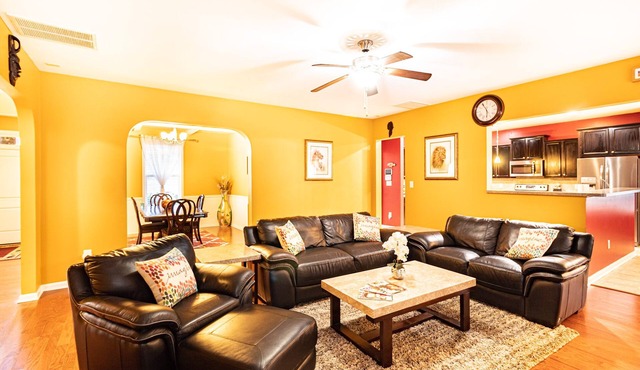 Spacious 5BR Retreat Near Fort Liberty & Hospitals