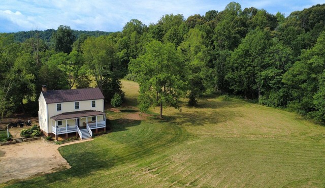 Stockton Creek Farmhouse | 100 Acre Farm Retreat