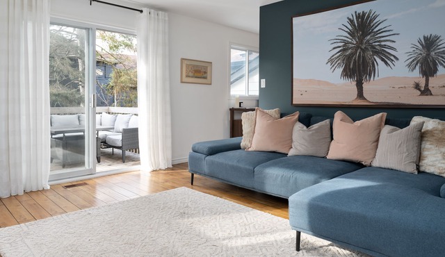 Stylish 1-Bedroom Home in the Heart of Newmarket