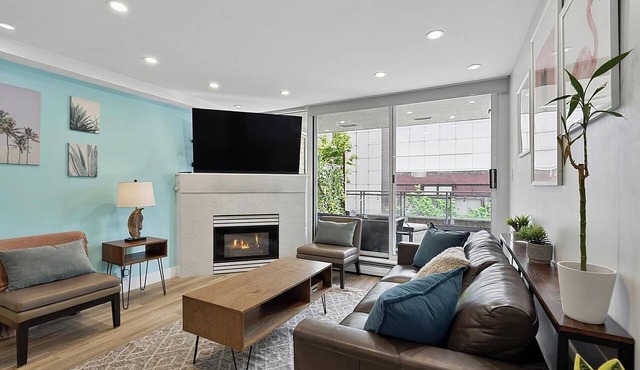 Stylish 2BR + Den & Huge Private Patio | Free Parking | Pet Friendly