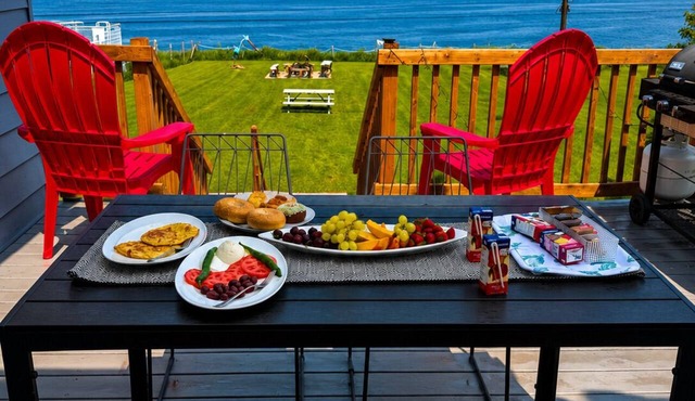 Summer Sale 15% off-book by June 30! Super view with free coffee, tea and more!