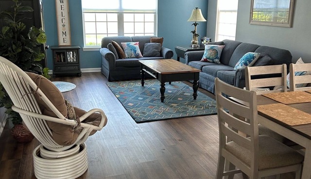 Sunset Beach, You Will Love This Place! Beach, Golf, Restaurants & More.