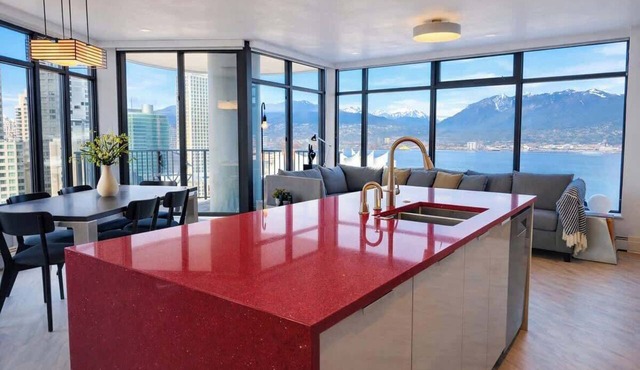 The Cordovan | Glass-Wrapped Skyline Views