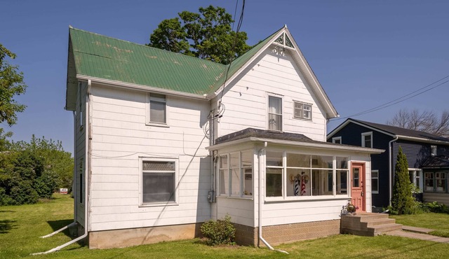 The County Getaway ...The Vintage of Prince Edward