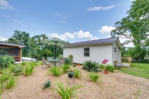 'The Garden Cottage' w/Yard & Views in Erwin!
