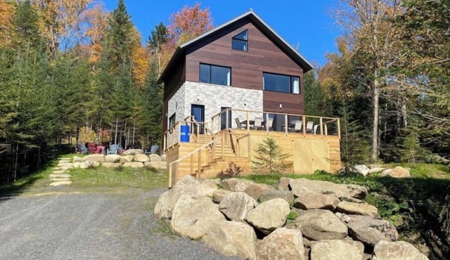 THE HIGH PERCHED FACING THE LAKE