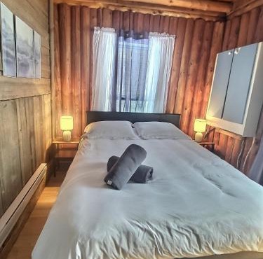 The Laurentides PrivateLog and Spa Escape