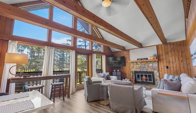 The Loft at Lake Keowee