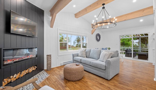 The Lupin Cottage by the Beach
