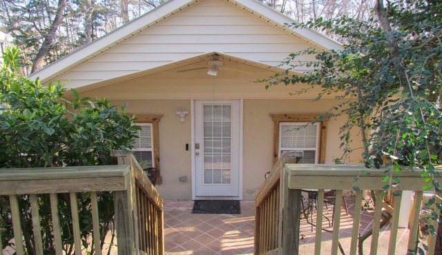 The Peaceful Cove Cottage - Badin Lake Home, Cottage and boat for rent!