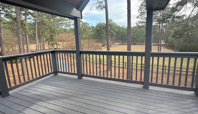 The Regal Roost Equestrian Escape- horse accommodations available