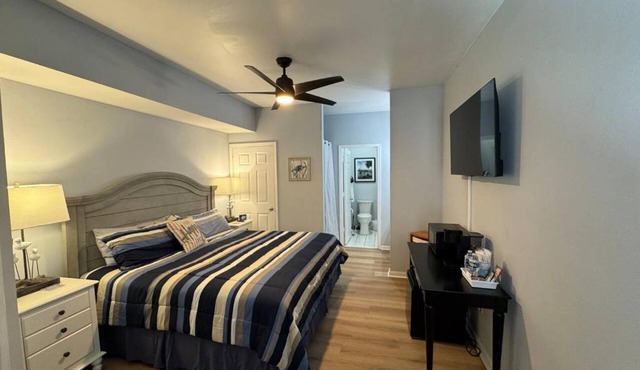 The Suite at 125 Royal Postes Rd