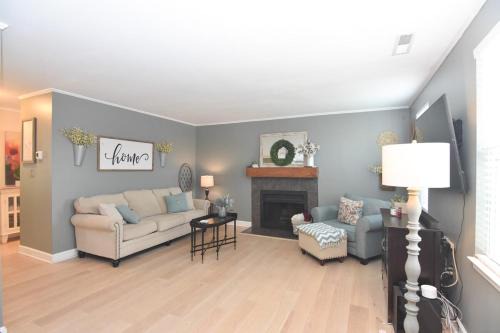 Three bed, Two Bath Townhome