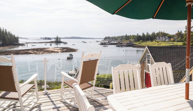 Timeless Days, Oceanfront Fisherman’s Cottage, Deep Water Dock & Boathouse