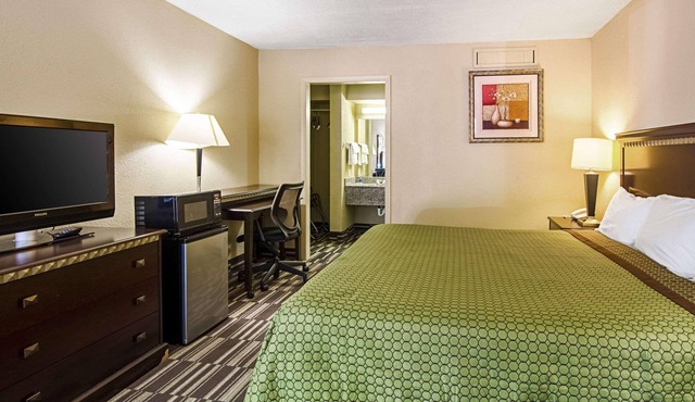 Travel Inn Bristol near State St