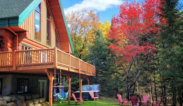 ☆TREMBLANT-Jaccuzi, lake access, pool table, 10 min ski⛷☀