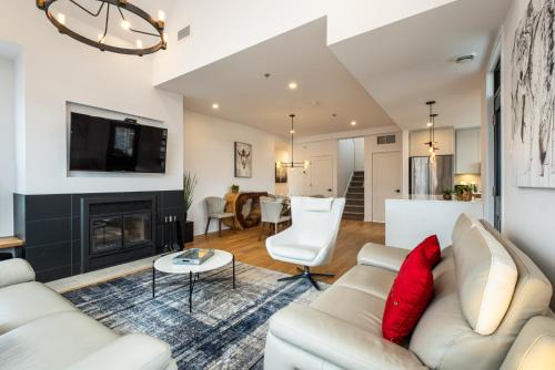 Tremblant Prestige - Les Eaux 215-8