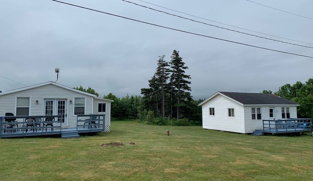 Two Cottages On Same Lot, Walking Distance To Quiet North Shore Beach