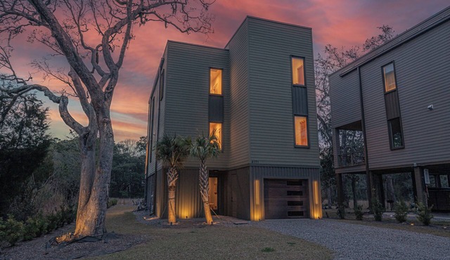 Unforgettable marsh views 4 bedroom home