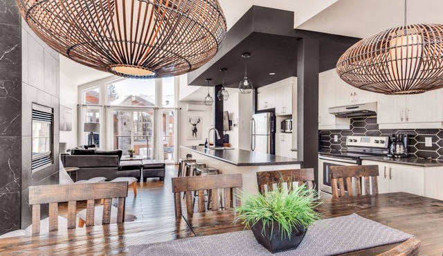 Urban chalet in Stoneham