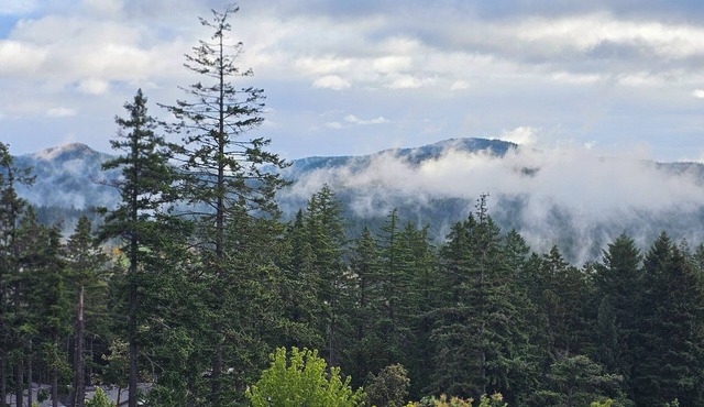 Victoria Vista, Cozy-2bedroom with Mountain Views near Prestiges Golfcourse