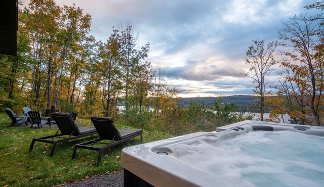 VillaBaraka | Haven Peace | Hot Tub | View