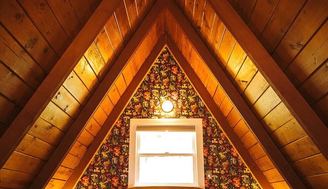 Vintage Vibes - Retro A-Frame Minutes to Blue Ridge Parkway/I-77 in Fancy Gap