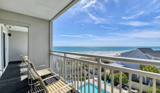 Waterforde 403 - Two-bedroom, two-bath oceanfront condo with pool