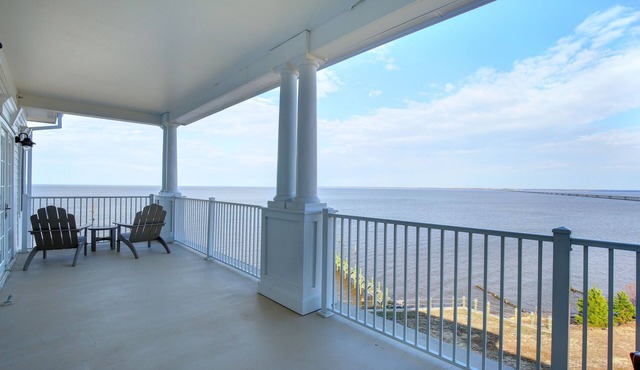 Waterfront 2BR Condo with Stunning Sound Views