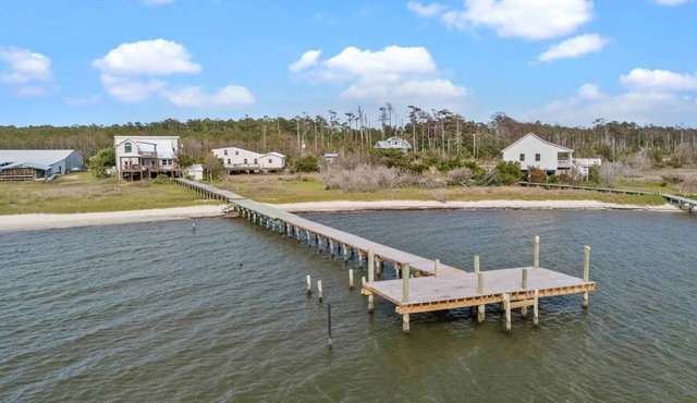 Waterfront+Dock+Kayaks+PingPong