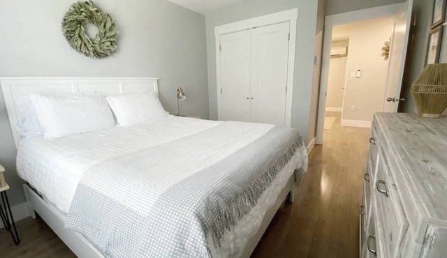 Welcome to our beautiful 2 level townhouse located in uptown Fredericton