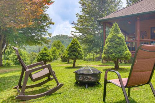 Wraparound Porch w/Views: Blue Ridge Mtn Gem!