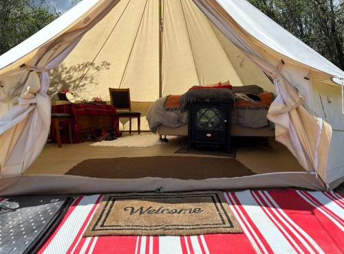 #Y5 Lumberjack Lounge Yurt